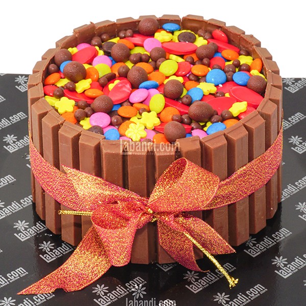Candy crush cake for Mother who is... - Haadi's Cake O'Clock | Facebook