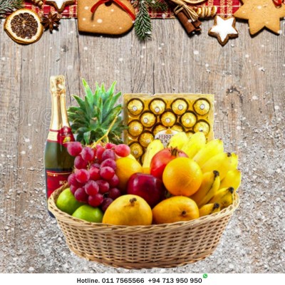Seasonal Luxury Fruit Basket