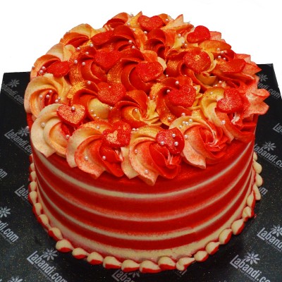 Valentinocious Roses Cake